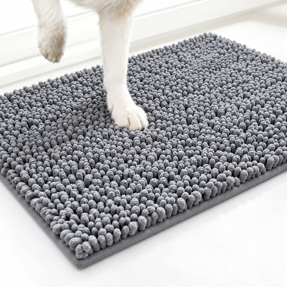 Dog paws on the MudStop chenille microfiber mat